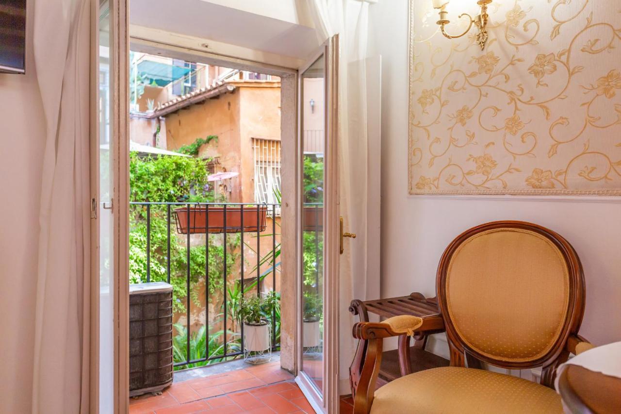 Апартаменты Al Cortile Del Moro Рим Экстерьер фото